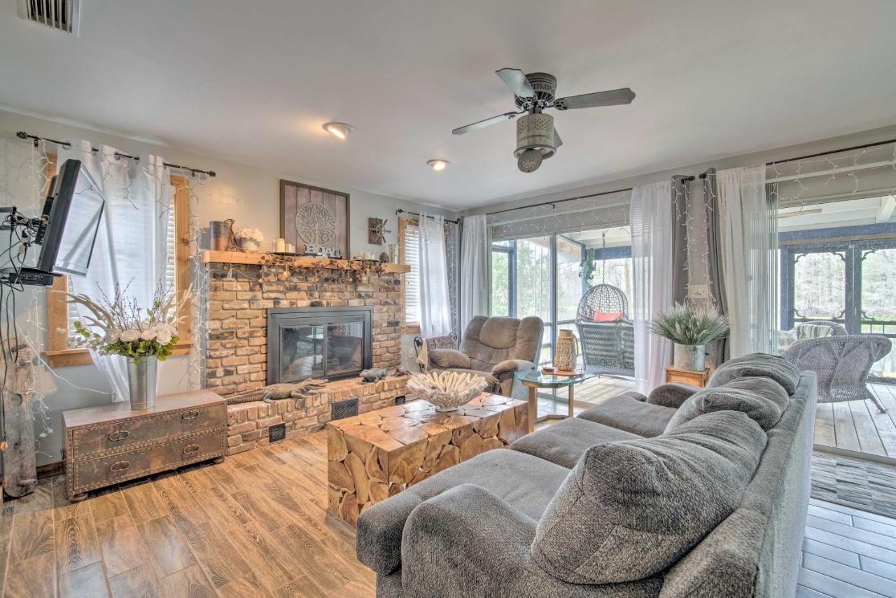 Unplugged Withlacoochee Riverfront Retreat! Bushnell المظهر الخارجي الصورة
